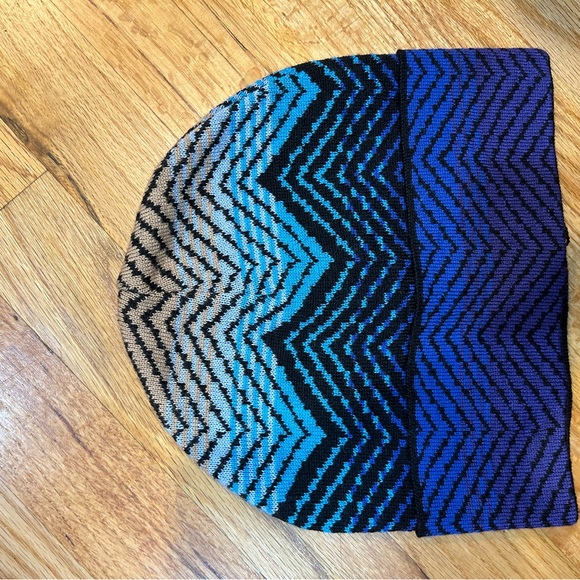 Missoni hat - Picture 5 of 6